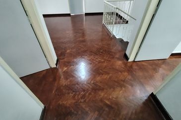 OUG/Taman United 2 Storey Bungalow For Rent