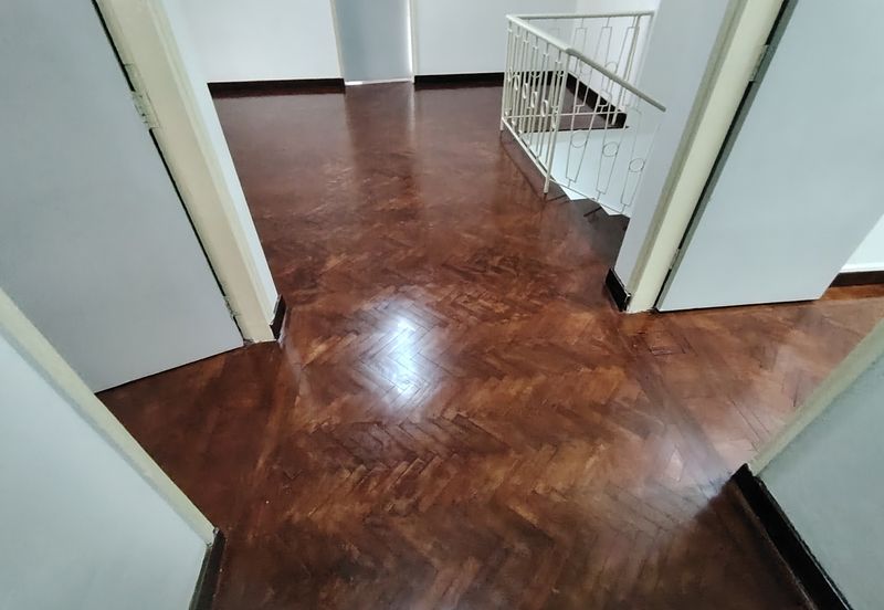 OUG/Taman United 2 Storey Bungalow For Rent