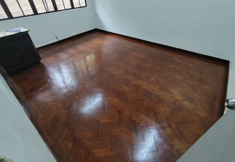 OUG/Taman United 2 Storey Bungalow For Rent