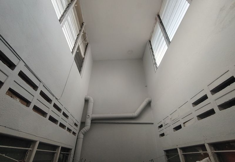 Oug 1 Storey Terrace House With Extension of Kitchen For Sale