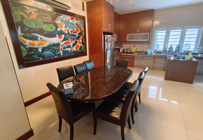 Oug/Happy Garden Gated Guarded 3 Storey Terrace House Corner For Sale