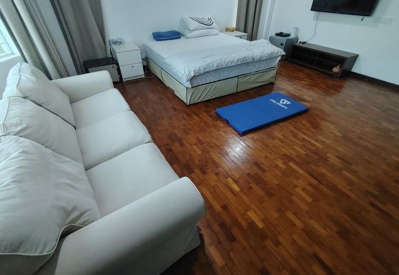Oug/Taman Yarl 3 Storey Renovated Semi D For Sale