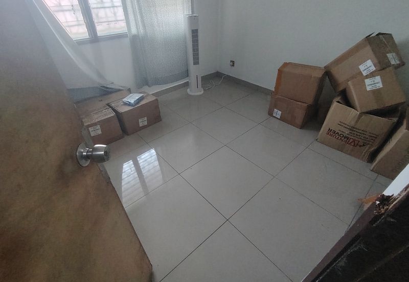 Oug 2 Storey Basic Terrace House For Sale