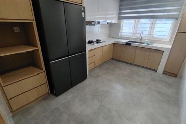 Oug Rebuilt 1.5 Storey Terrace House For Sale