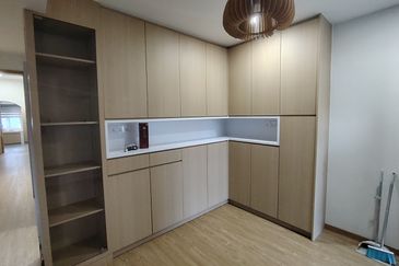 Oug Rebuilt 1.5 Storey Terrace House For Sale