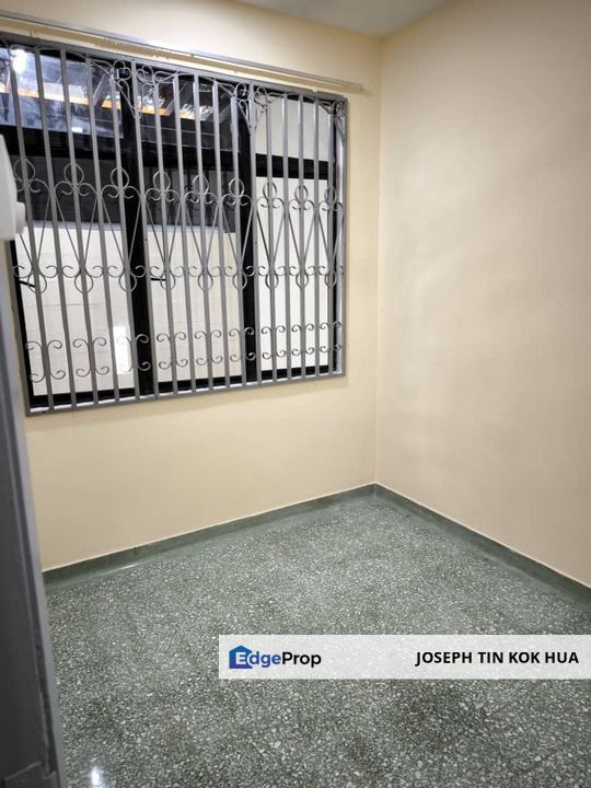 Oug 2 Storey Terrace Newly Refurbished Unit for Rent, Kuala Lumpur, Taman OUG