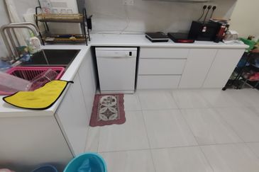 Oug 2 Storey Terrace House Full Furnished For Rent