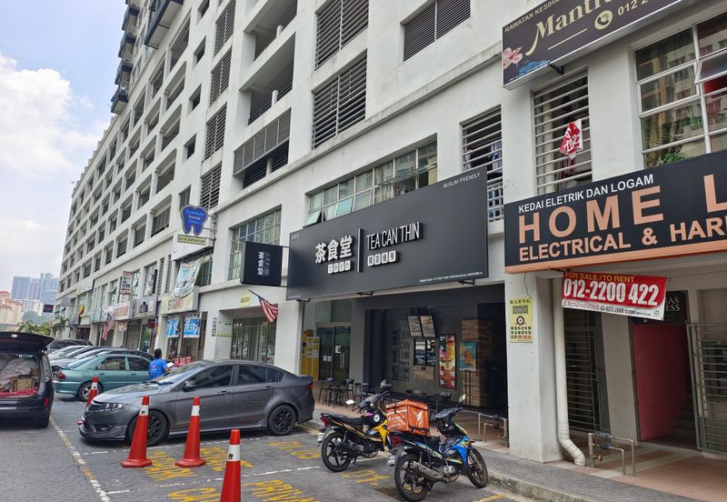 Parklane OUG Service Apartment