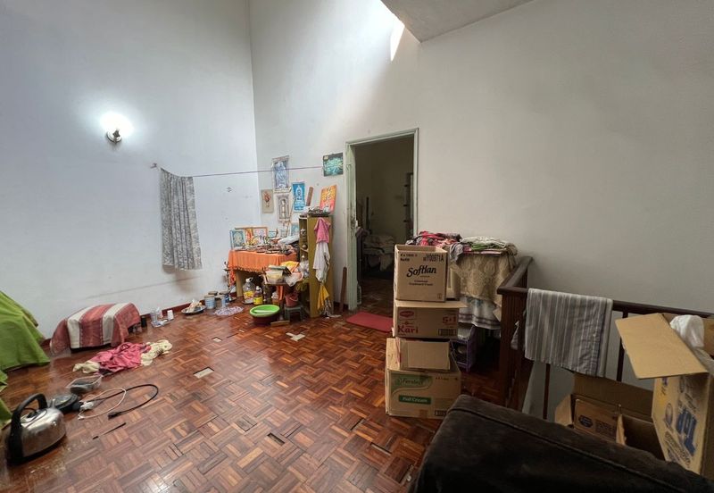 Oug Cheapest 2 Storey Terrace Basic House For Sale