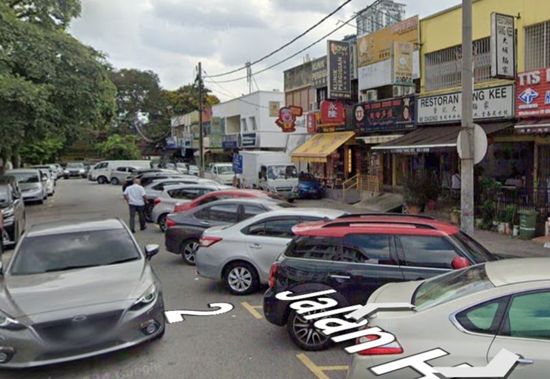 Oug Main Road Busy Shop Lot For Rent