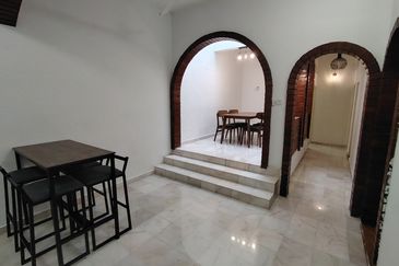 OUG/Happy Garden 1 Storey Fully Furnished Semi D