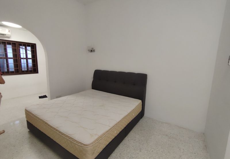 OUG/Happy Garden 1 Storey Fully Furnished Semi D