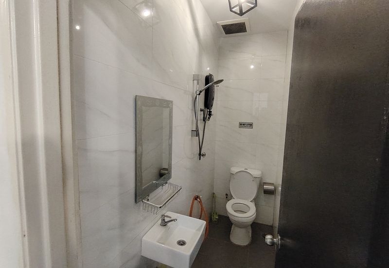 OUG/Happy Garden 1 Storey Fully Furnished Semi D