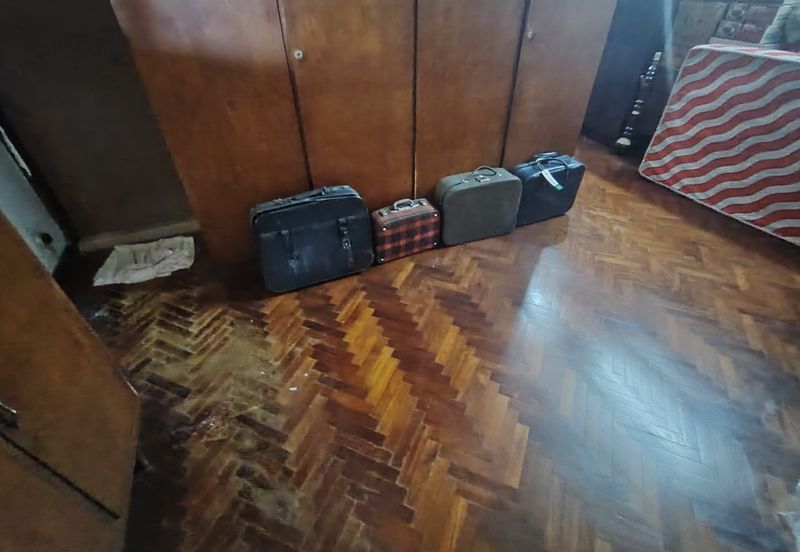 Oug 2 Storey Corner Bungalow House For Sale