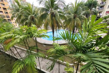 Pangsapuri Bukit Awansari (OG Court)