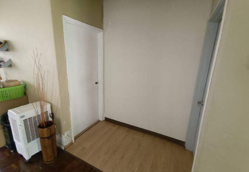 Oug 2 Storey Bungalow For Sale