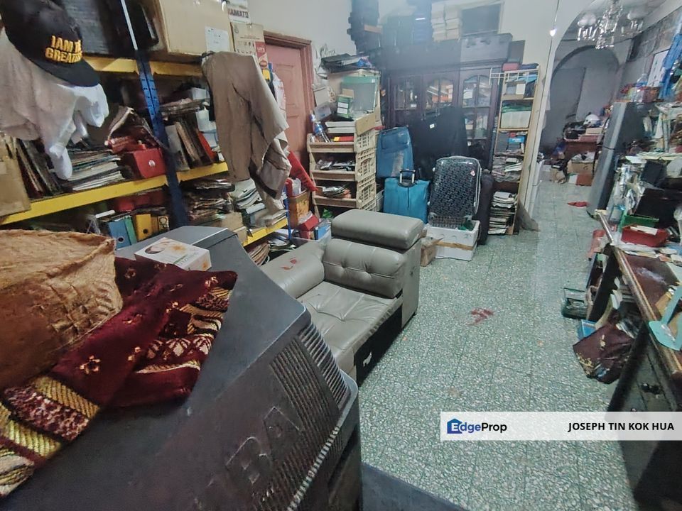 Oug 2 Storey Endlot with Extra Land For Sale, Kuala Lumpur, Taman OUG