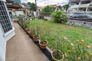 Overseas Union Garden