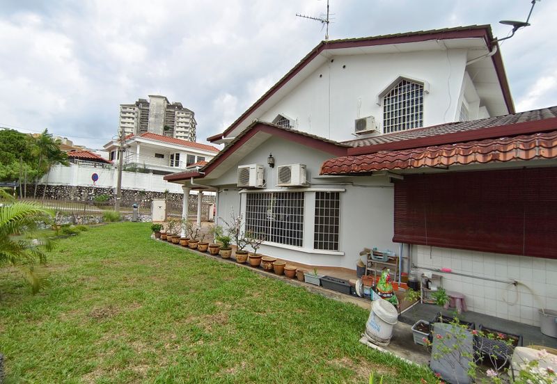 Overseas Union Garden