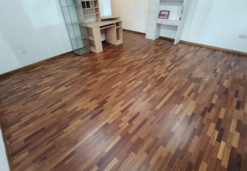 Oug / Taman Yarl Gated Guarded Bungalow For Sale