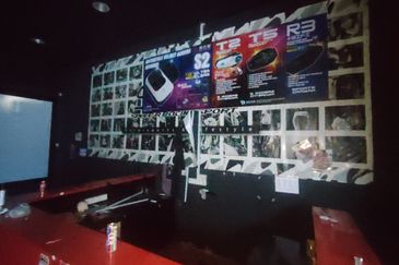 Oug / Petaling Jaya Commercial Bungalow High Visibility For Rent