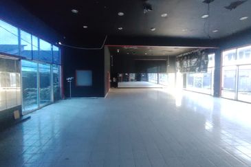 Oug / Petaling Jaya Commercial Bungalow High Visibility For Rent