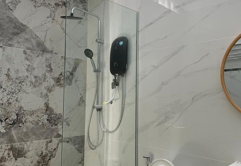 Oug / Happy Garden 2.5 Storey Newly Renovated House for Rent