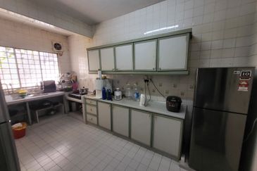 Oug / Happy Garden 2 Storey Gated Guarded Terrace House For Sale