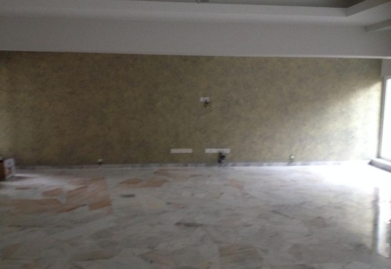 Oug 2 Storey Bungalow For Sale