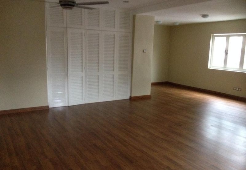 Oug 2 Storey Bungalow For Sale