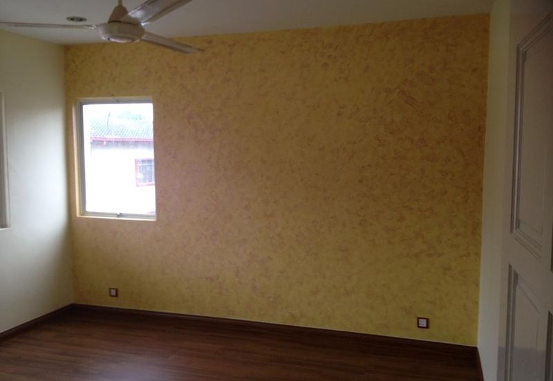 Oug 2 Storey Bungalow For Sale