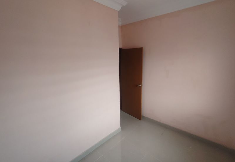 Overseas Union Garden