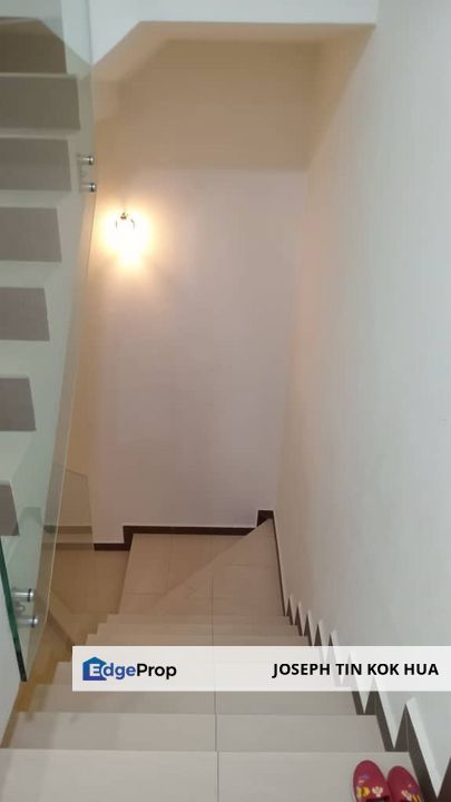 Bukit Oug Townhouse Upper Floor For Sale, Kuala Lumpur, Bukit Jalil