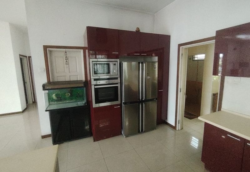 Overseas Union Garden