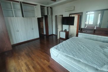 Overseas Union Garden