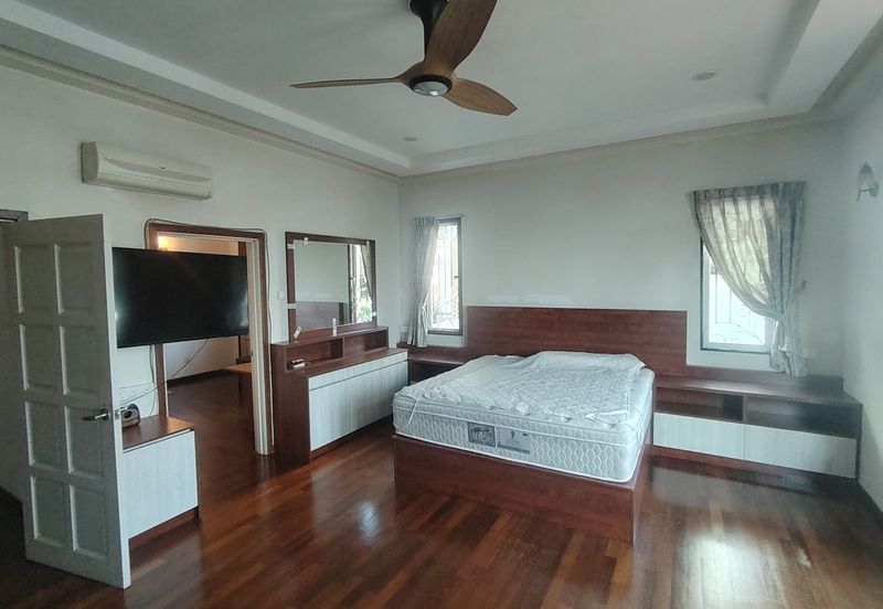 Overseas Union Garden