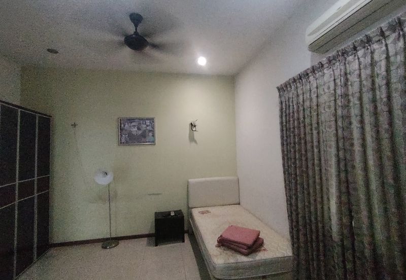 Overseas Union Garden