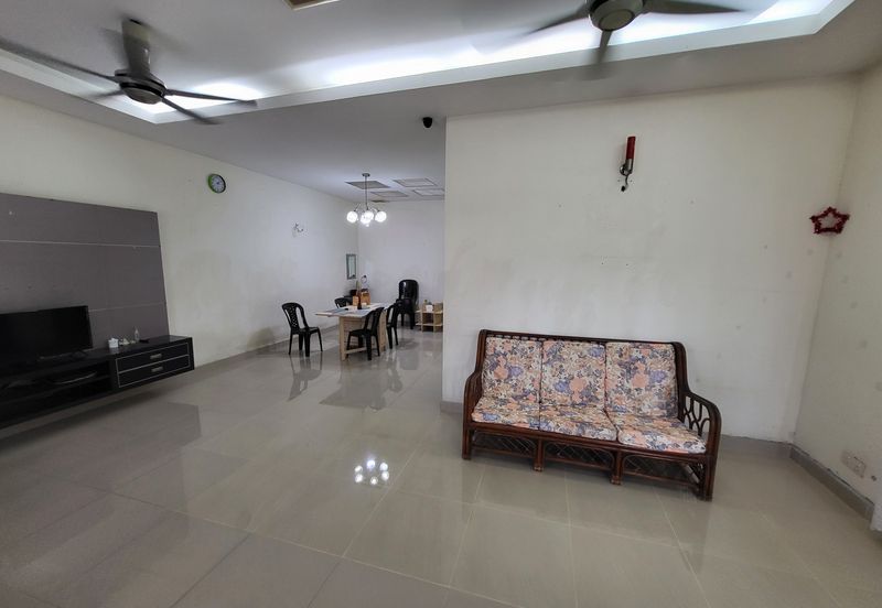 Overseas Union Garden