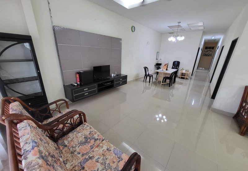 Overseas Union Garden