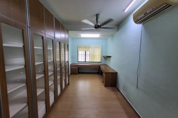 Overseas Union Garden