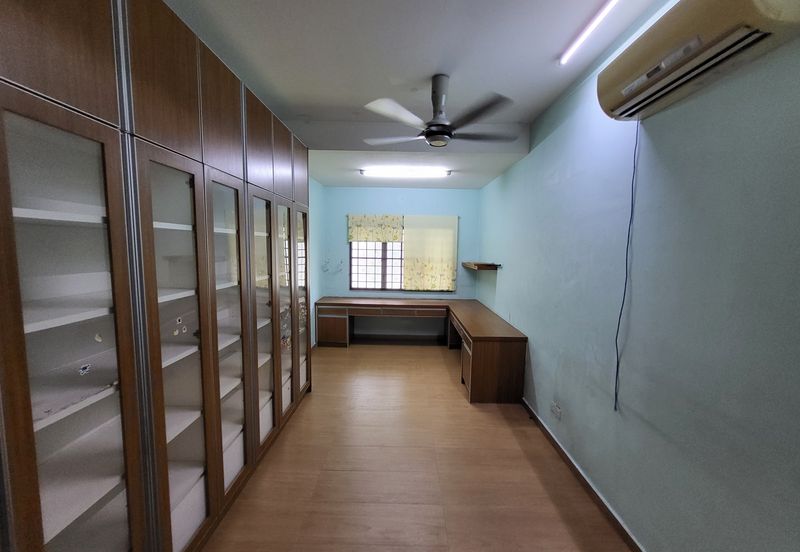 Overseas Union Garden