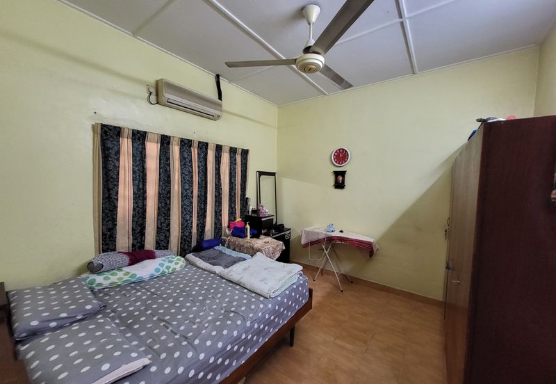 Overseas Union Garden