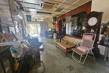 Overseas Union Garden