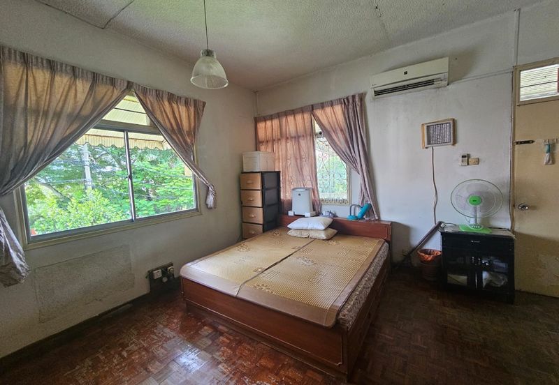 Overseas Union Garden