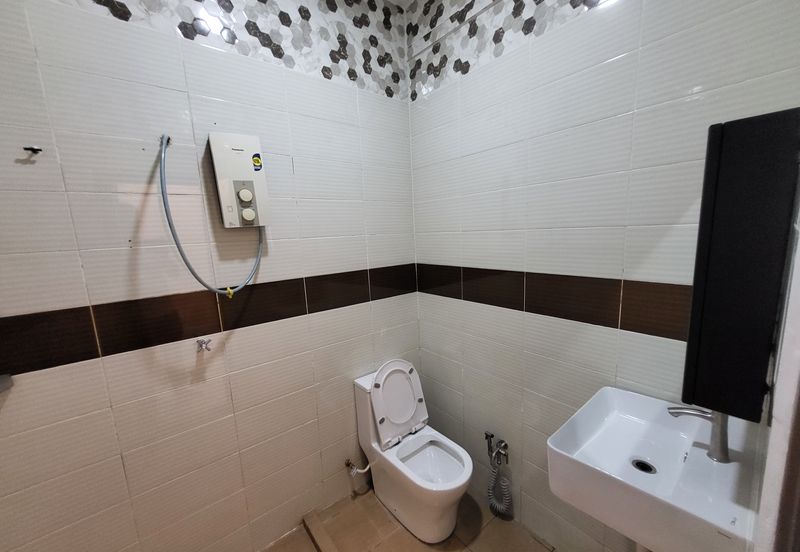 Overseas Union Garden