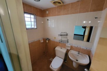 Overseas Union Garden