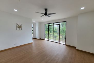 Overseas Union Garden