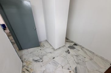 Meadow Park 3 (Washington Tower)