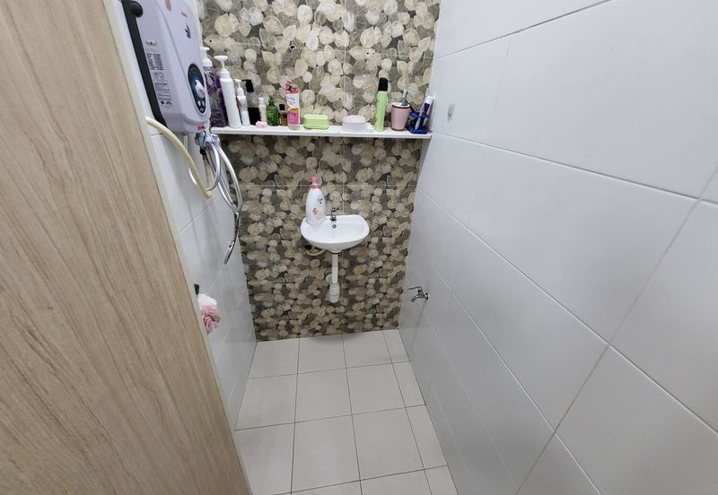 Overseas Union Garden