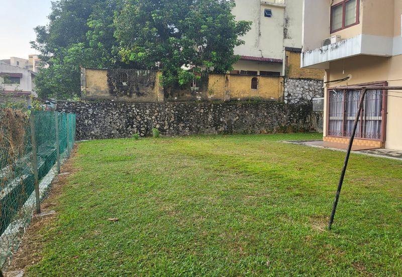 Overseas Union Garden